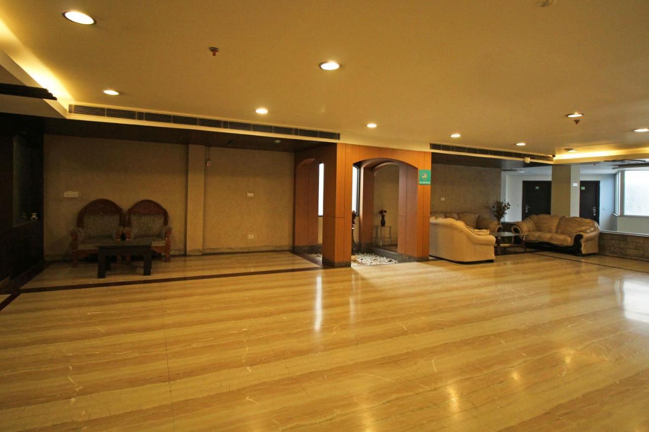 Capital O 7331 Hotel Downtown นิวเดลี ภายนอก รูปภาพ